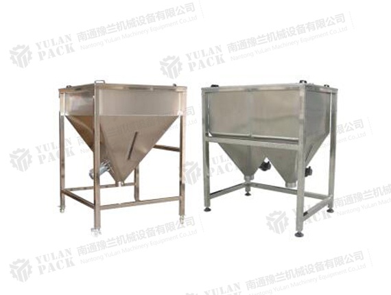 儲料倉、粉車